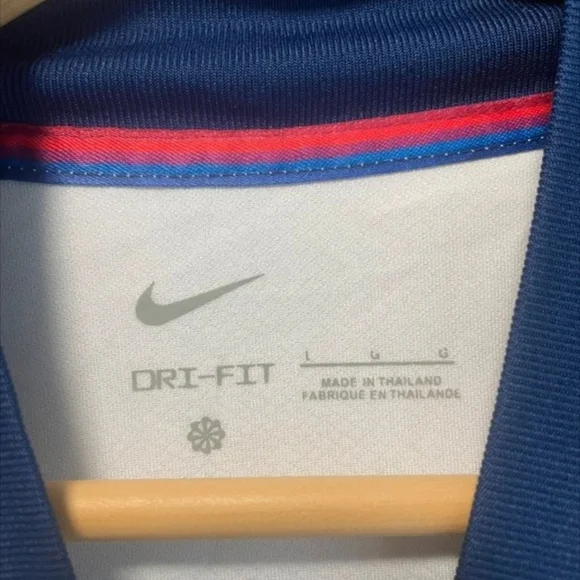 Nike England Men's White and Navy Shirt - Picture 2 of 2